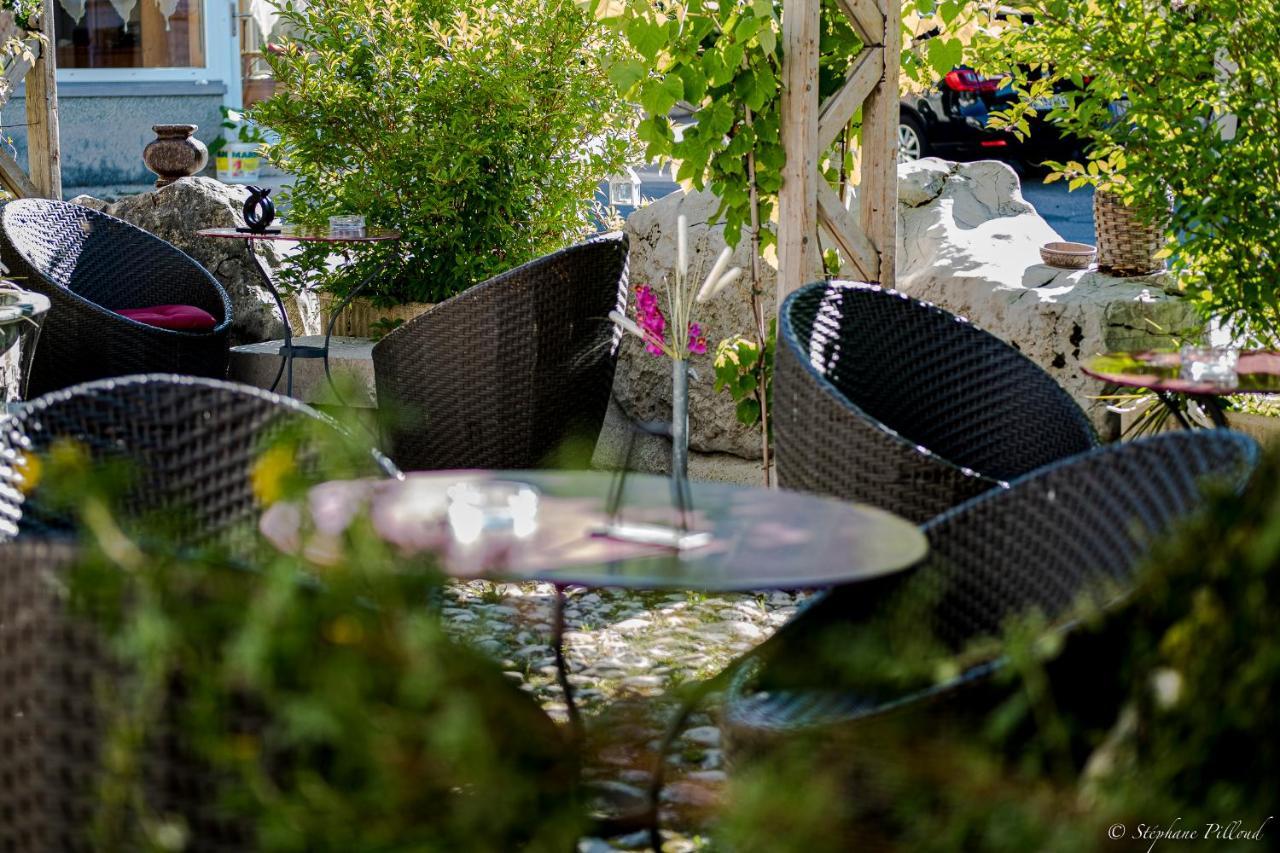 Hotel De La Truite & Spa Le Petit Nautilus Le Pont Εξωτερικό φωτογραφία