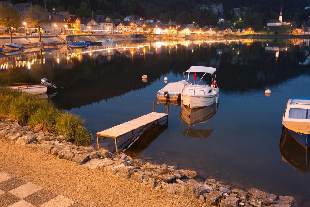Hotel De La Truite & Spa Le Petit Nautilus Le Pont Εξωτερικό φωτογραφία