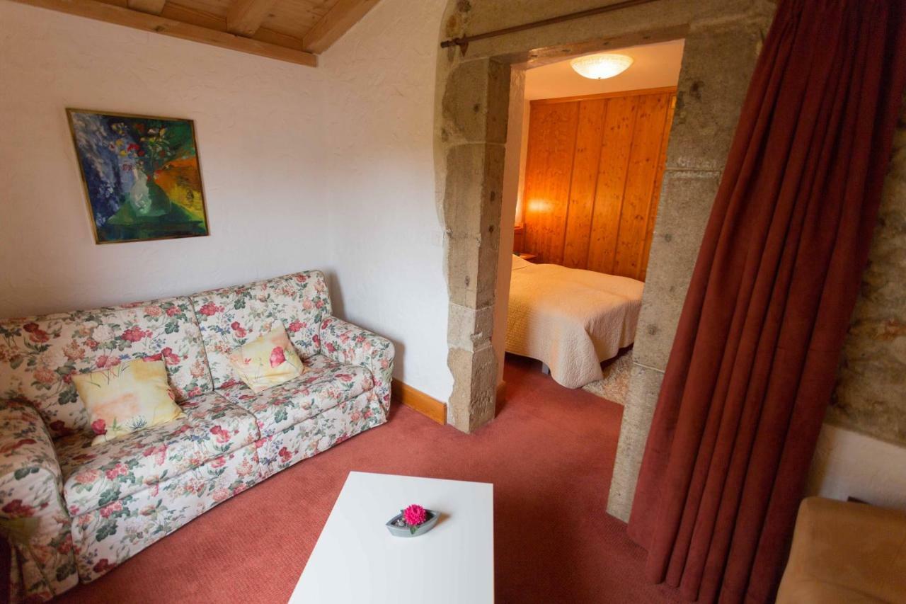 Hotel De La Truite & Spa Le Petit Nautilus Le Pont Εξωτερικό φωτογραφία